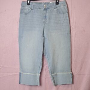 Style & Co Light Wash Mid Rise High Cuff Capris size 14 Petite